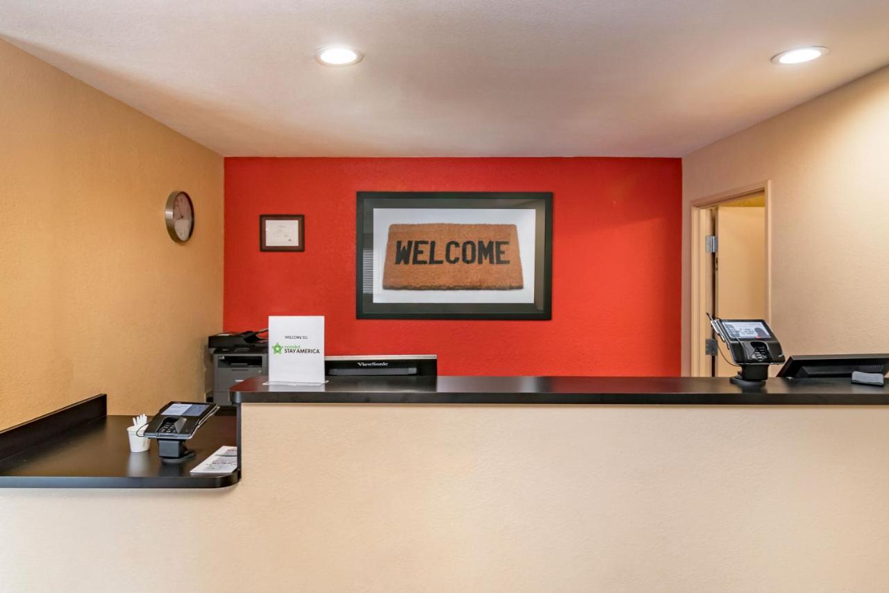 Extended Stay America Suites - Arlington - Six Flags Екстериор снимка