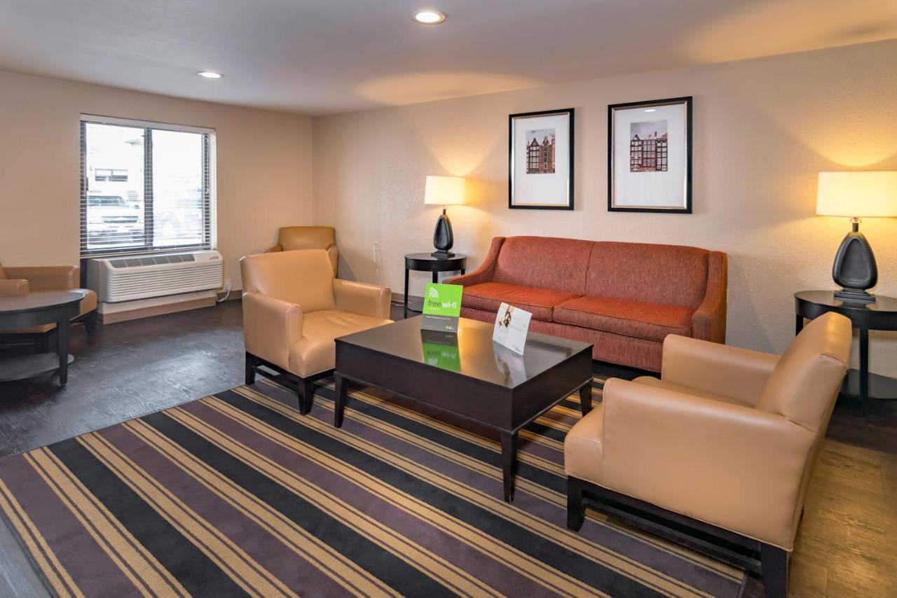 Extended Stay America Suites - Arlington - Six Flags Екстериор снимка